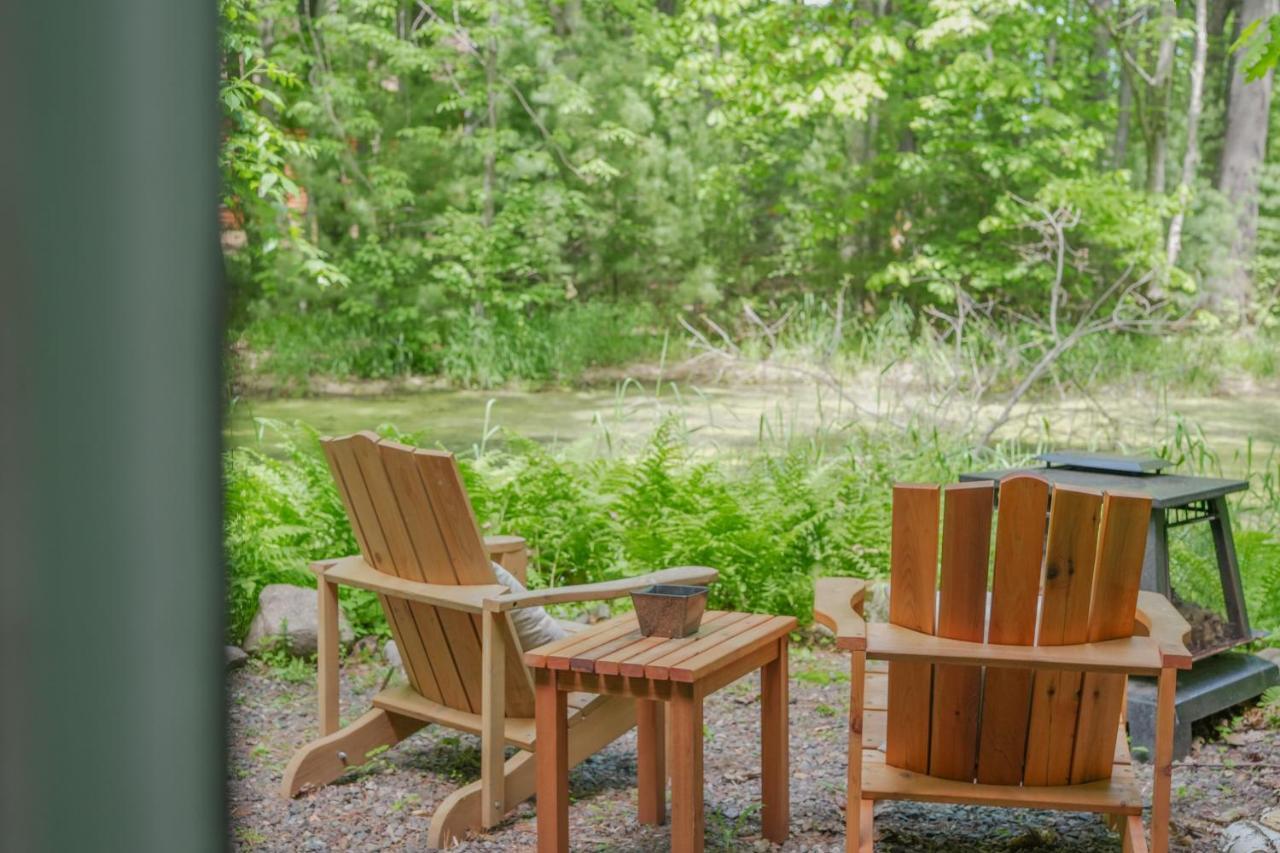 Vintage Wild West Tiny Hotel In The Woods! Pine City エクステリア 写真